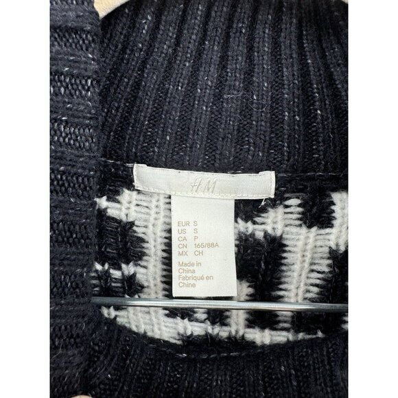 H&M Dream Of Dreams Sweater Women Small Black White Oversized Mock Neck Preppy - Picture 6 of 10